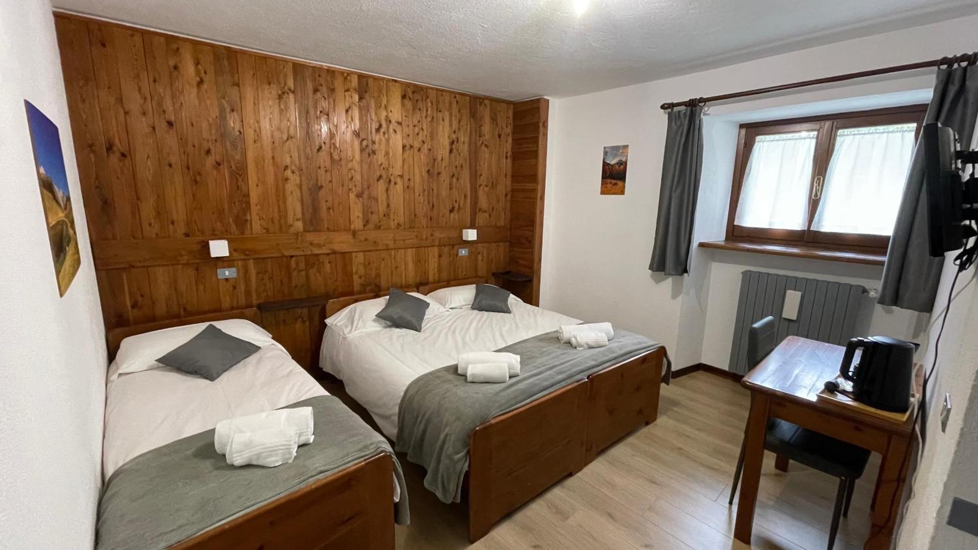 Bellevue Chalet Bardonnèche Chambre photo