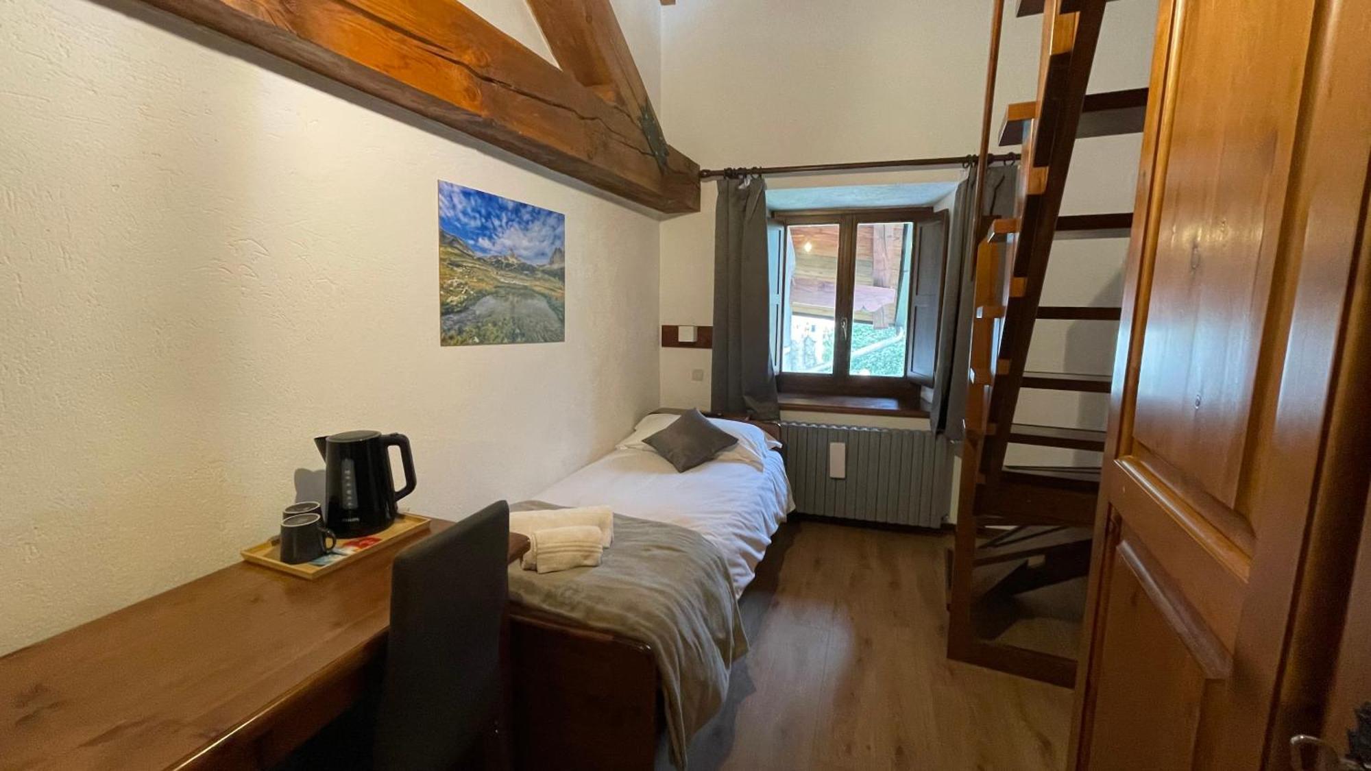 Bellevue Chalet Bardonnèche Chambre photo